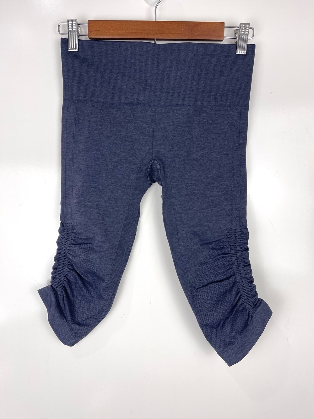 Lululemon In The Flow Crop Leggings Pilates Yoga Women's Size 6 Inkwell Blue